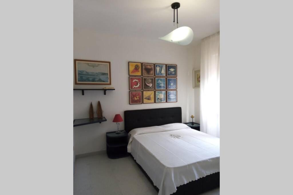 Da Agnese Holiday Home In Bosa Sardegna! מראה חיצוני תמונה